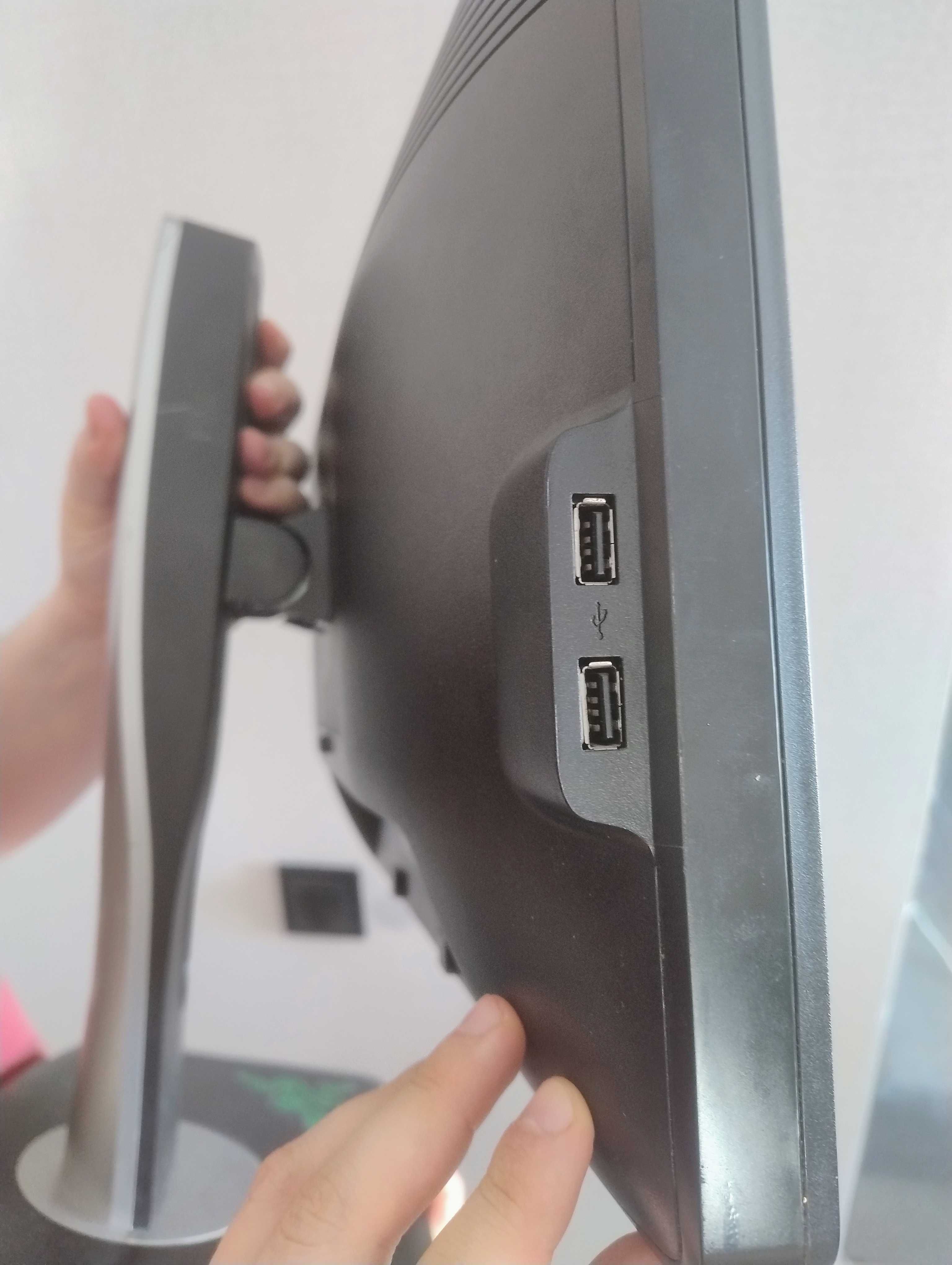 Монітор 20" Dell P2012H 60 - 76 ГЦ / Матовый Монитор с DVI - D, VGA