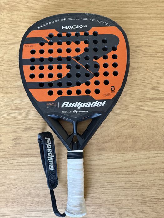 Raquete Bullpadel Hack 04