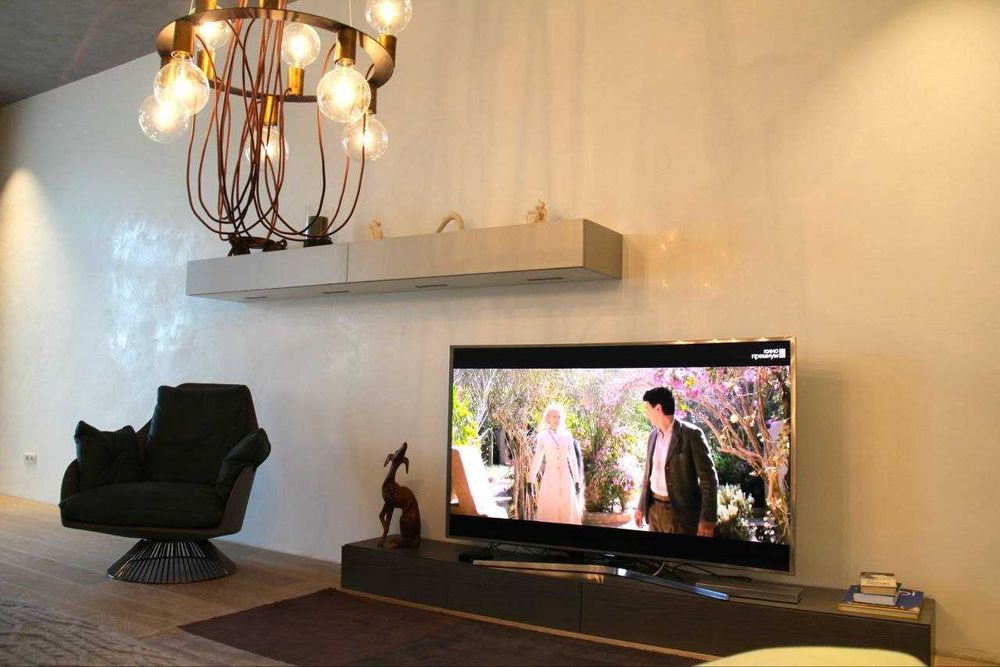 БЕЗ % 3К Печерськ вул.Новоселецька,10 Центр