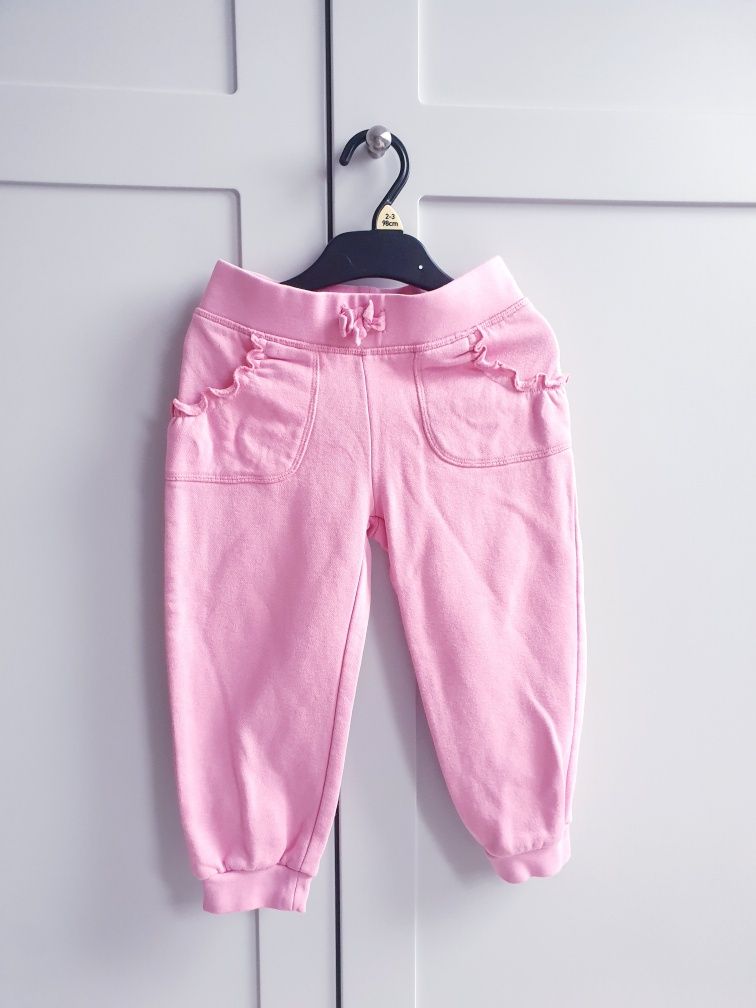 Różowe spodnie dresowe 92 98 TU