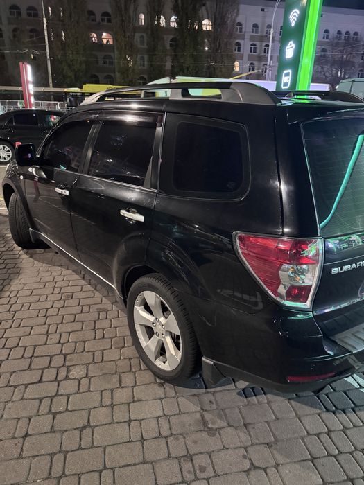 Продам Subaru Forester 2.5turbo 2010