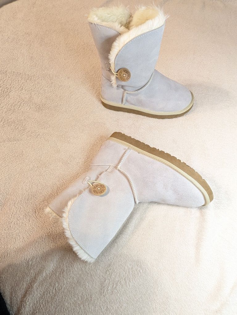 Уггі Ugg 39 розмір 25 см шкіряні натуральні оригінальні