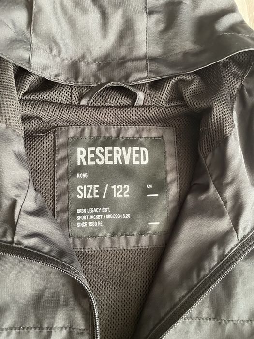 Kurtka chlopieca Reserved czarna rozmiar 122