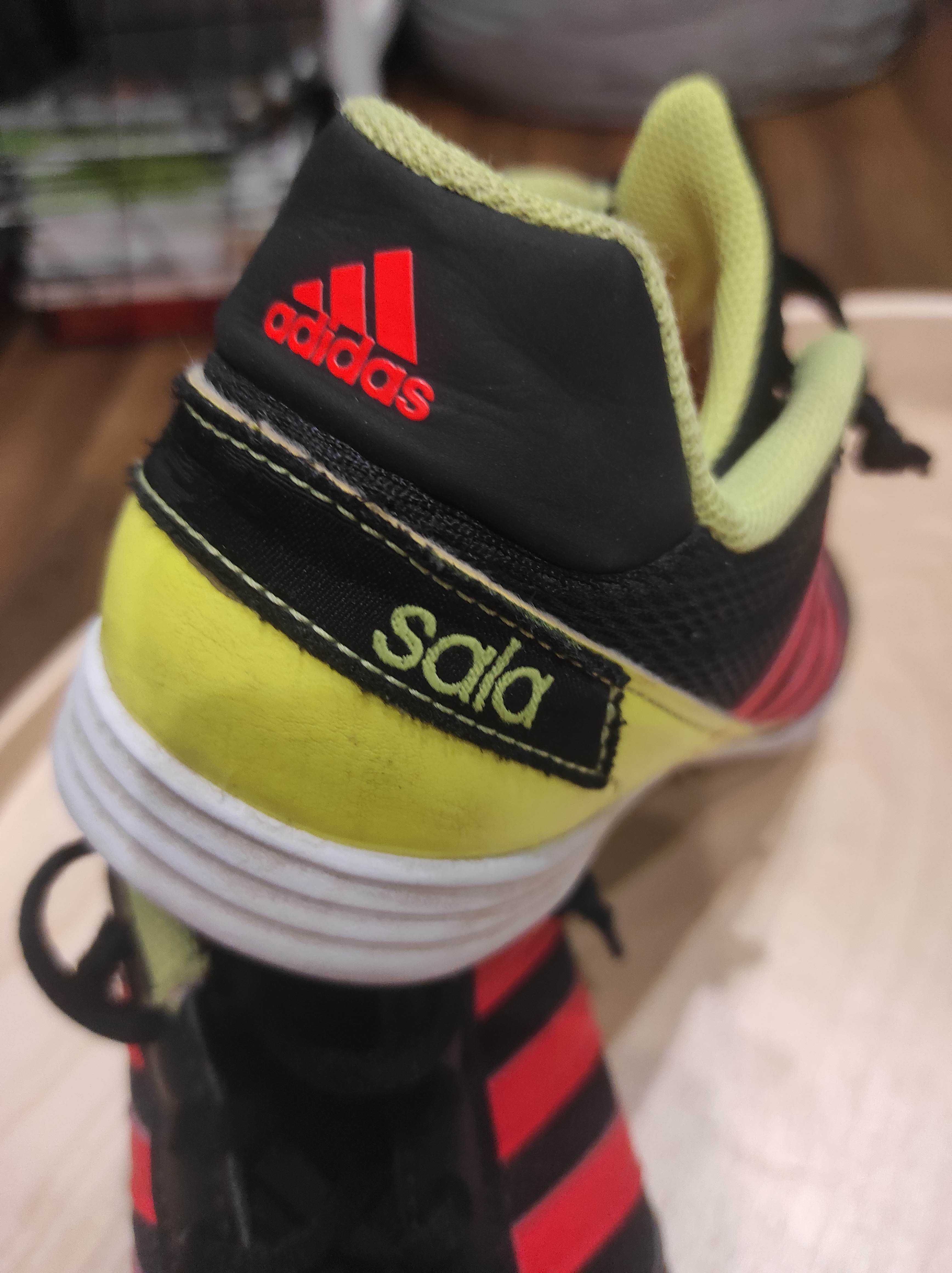 Buty sportowe - halówki Adidas Sala rozmiar 34