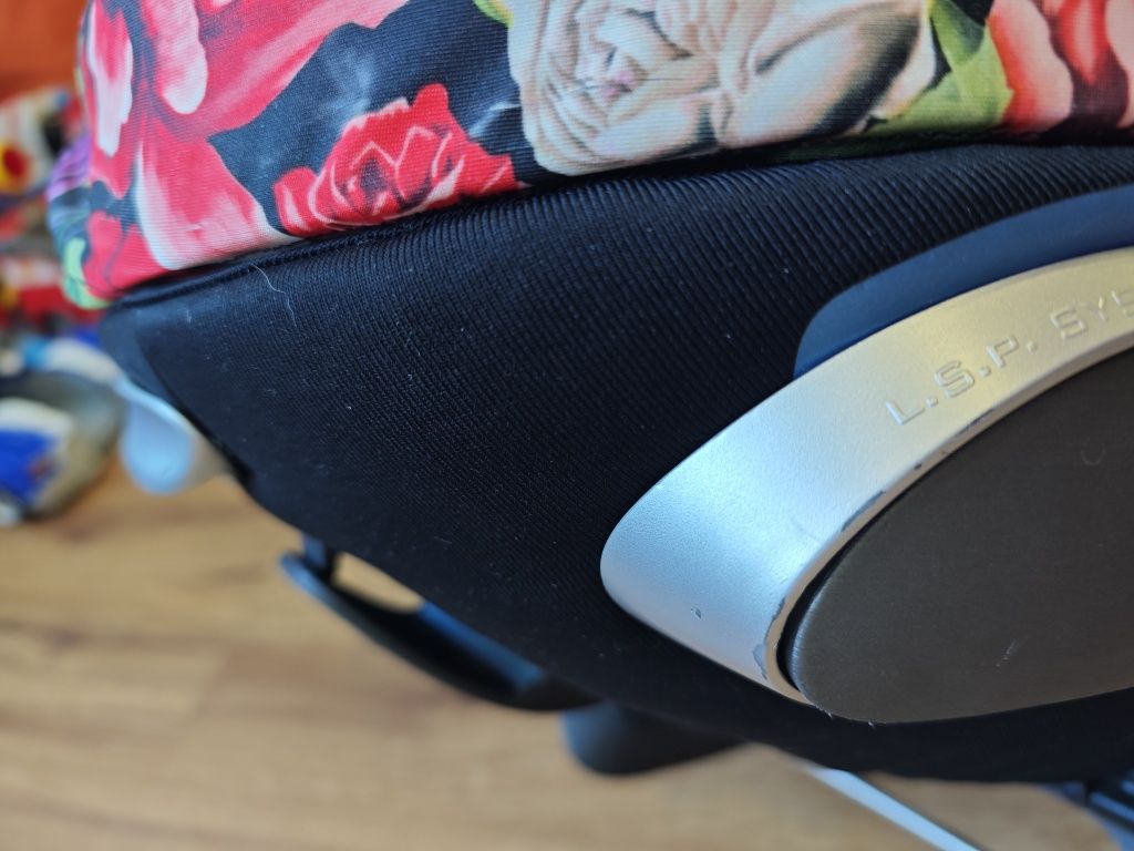 Автокрісло Cybex Cloud Z i-Size Spring Blossom  + подарунок