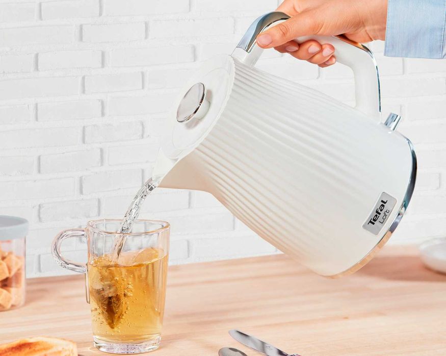 SZYBKI Czajnik Elektryczny Retro 2400W 1.7L Lampka Kontrolna FILTR