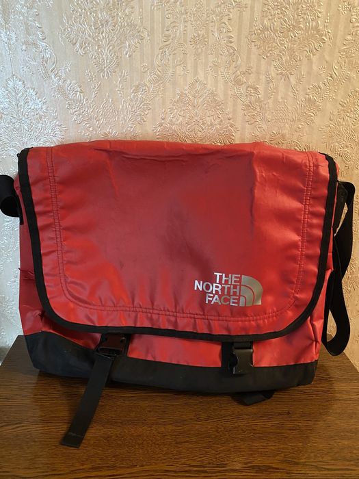 The north face мессенджер