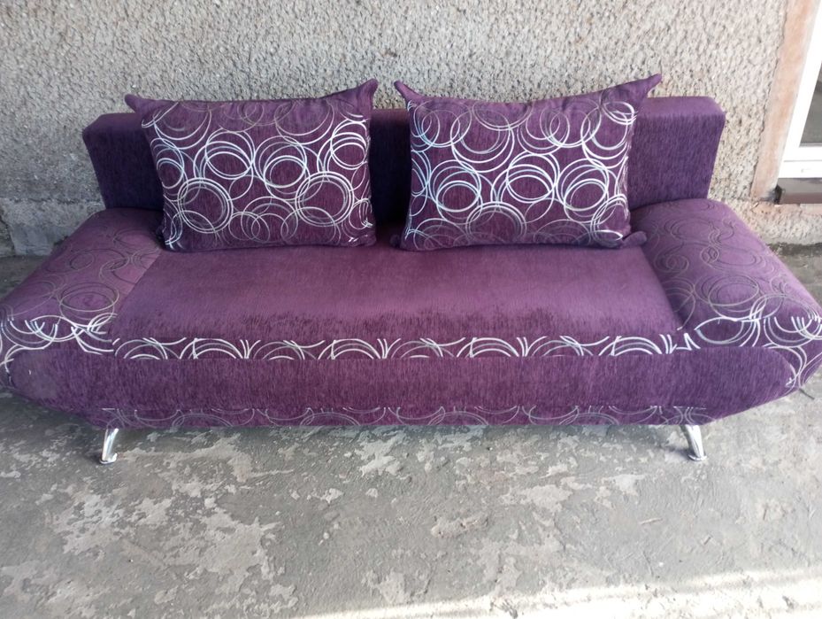 Kanapa wersalka fioletowa