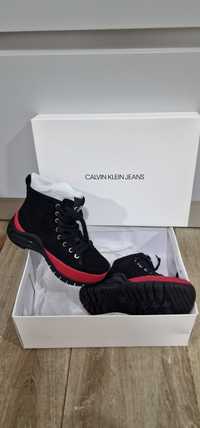 Botas Calvin Klein 35 novas, originais