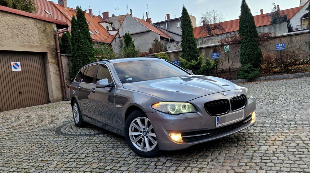 BMW Seria 5 F11 2.0d 184KM BI-XENON duża NAVI hak/ZAMIANA