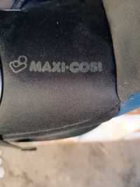 Крісло дитяче автомобільне Maxi cosi