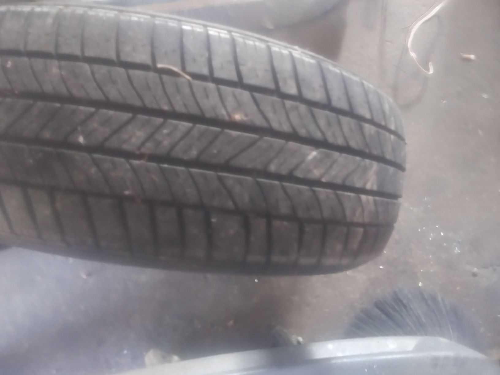 Pneu bridgestone firenza 195 60r 15 88h