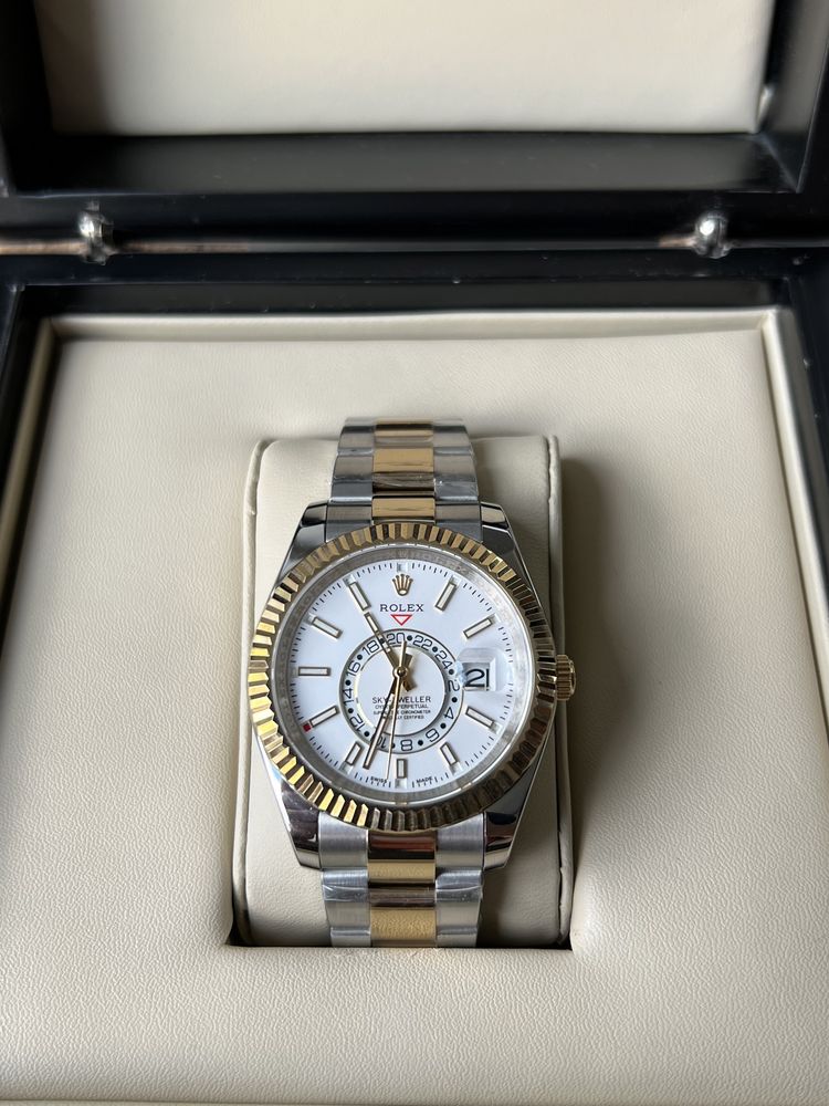 мужские наручные часы Rolex SKY-DWELLER white