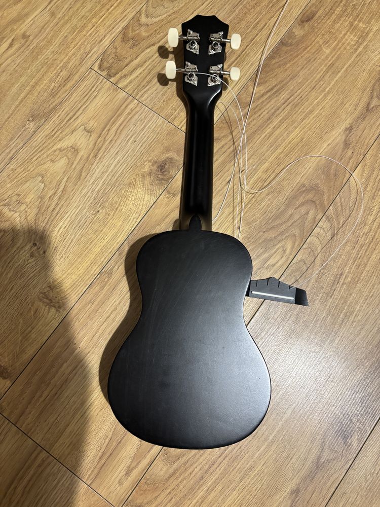ukulele do naprawy