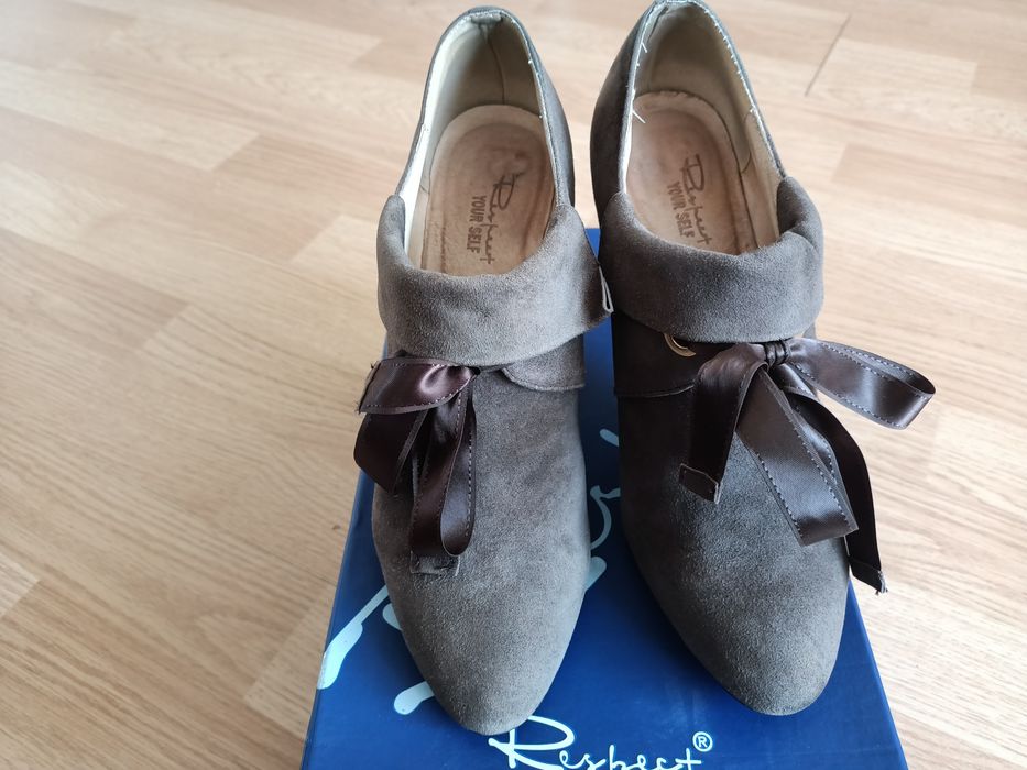 Замшеві чобітки Respect