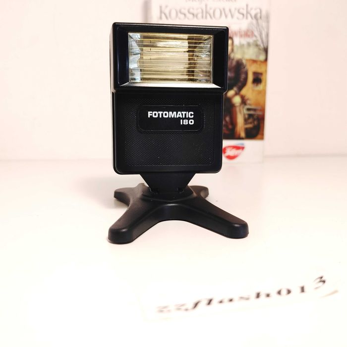 Lampa Błyskowa Fotomatic 180 do starszych aparatów fotograficznych