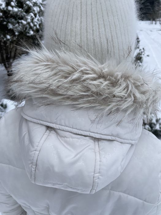 Зимовa куртка Guess