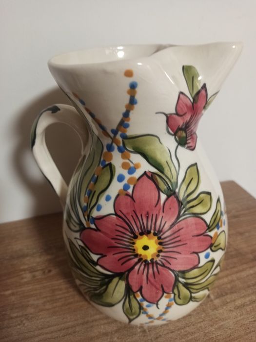 Ceramiczny dzbanek z lat 80. – ręcznie malowany, styl vintage, 20 cm