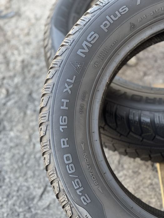 Зимові шини‼️215/60 R16 Uniroyal MS plus77 6мм 2023 рік