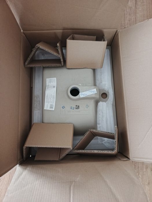 Umywalka 60 nieużywana