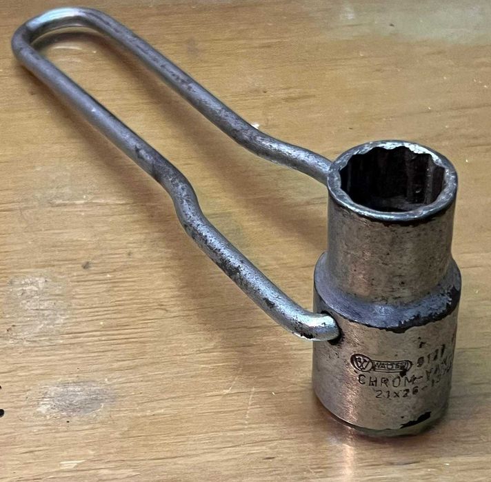 Chave de Vela USAG com Haste