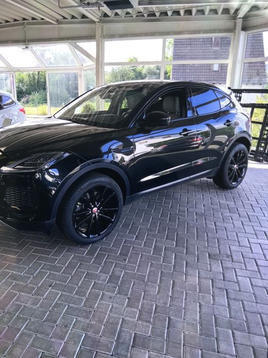 Jaguar E-Pace продам або обмін на нерухомість