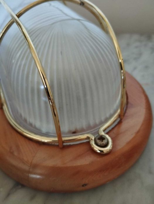 2 Apliques Ovais Madeira Dourado