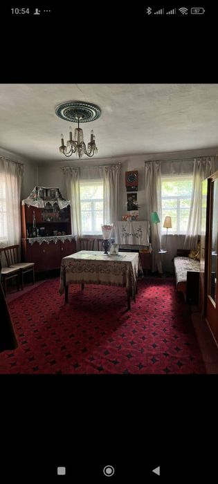 продається будинок