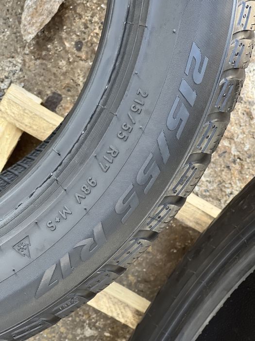 Топова шина‼️215/55 R17 Pirelli SottoZero 3 6.4мм 2023 рік