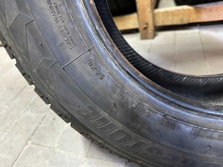 Шини зима 215/65R16C Bridgestone Blizzak LM-18C 4шт 7,5-8мм