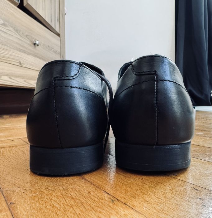 Eleganckie półbuty Zara Men 43 Czarne