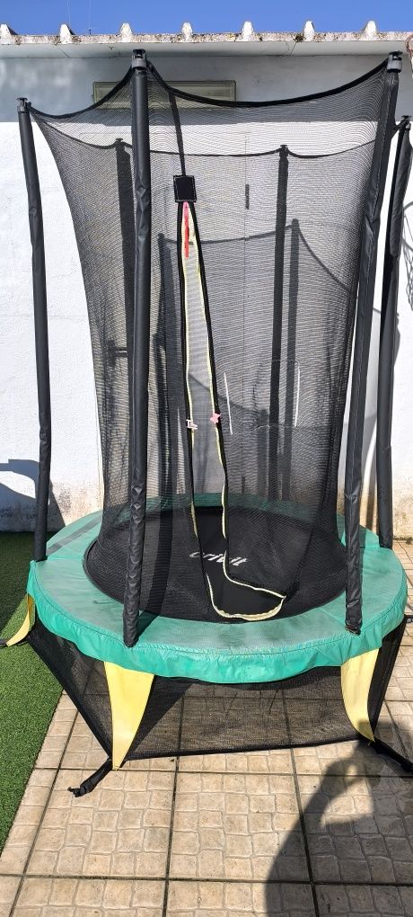 Trampolim para Criança
