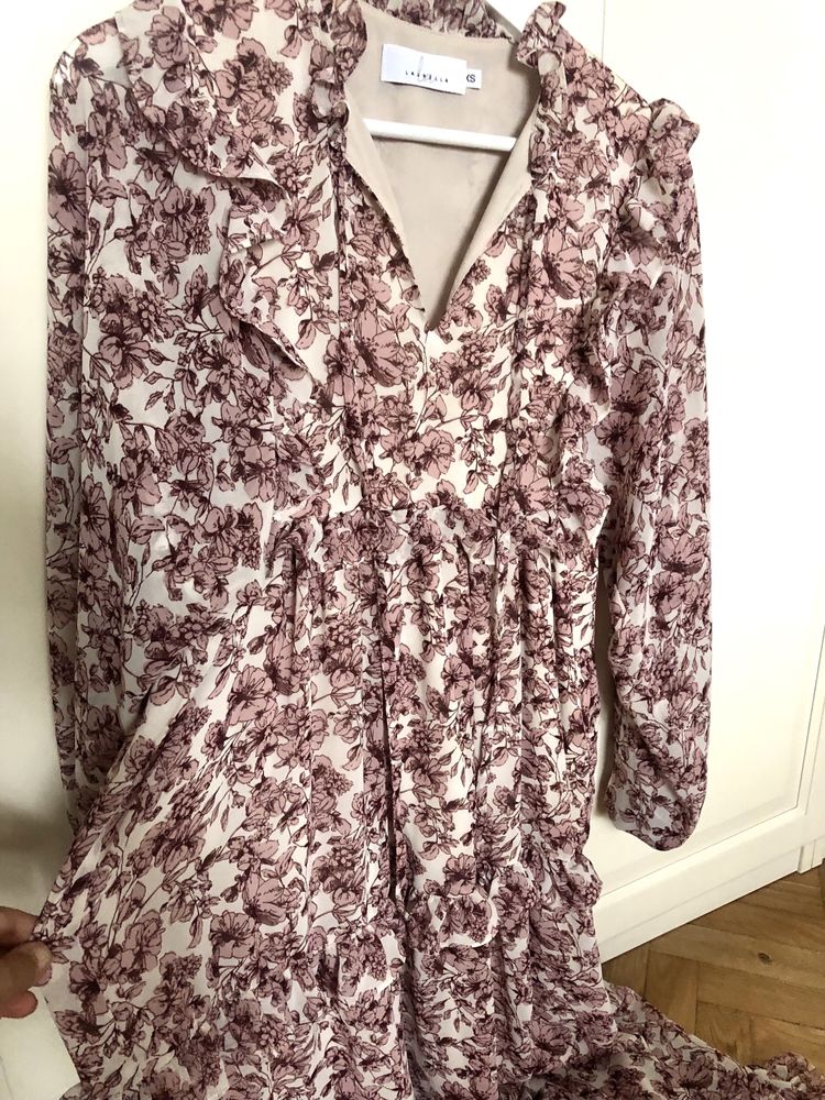 Sukienka kwiaty Laurella XS