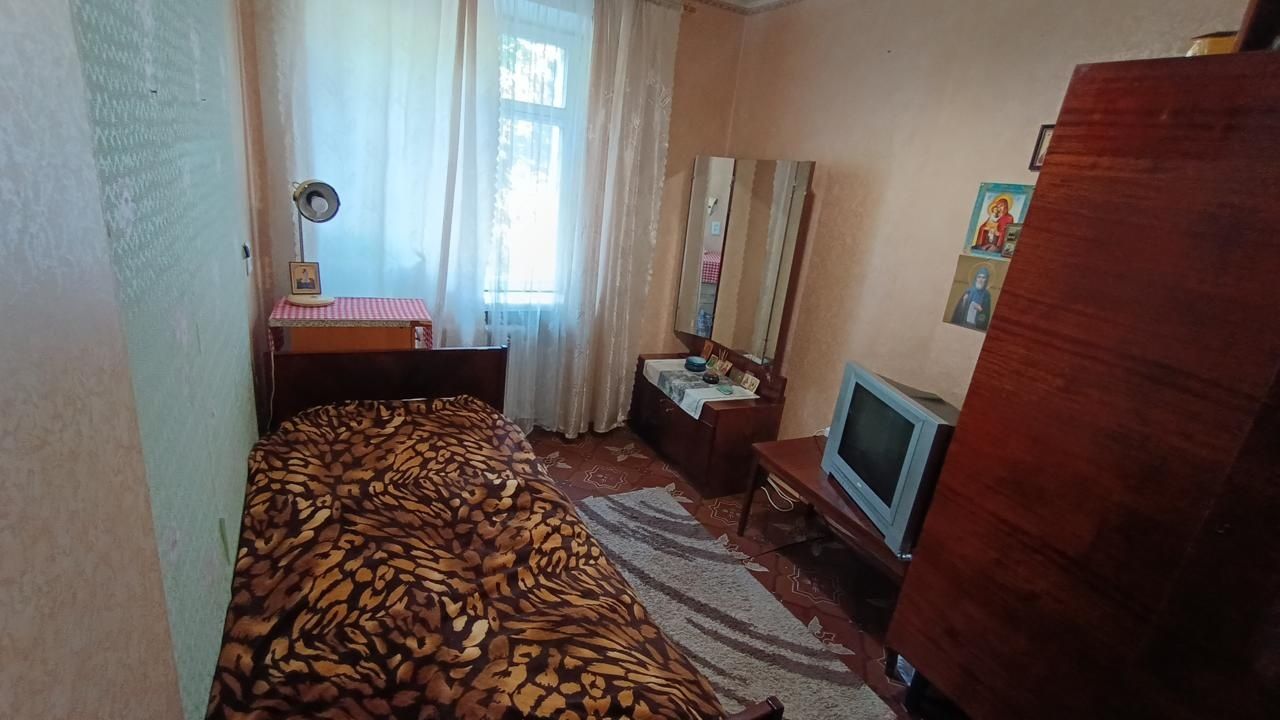 Центр,4-х ком, Ярослава Мудрого,б.57, площа 62 м.