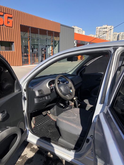 Nissan Micra K12 2006