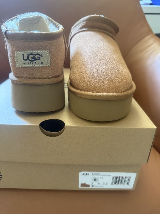 UGG ultra mini platform 38