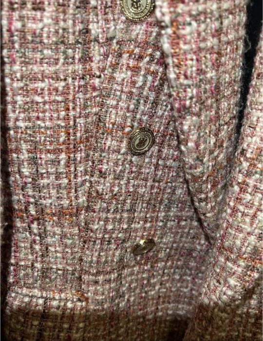 Гарний жакет від Zara