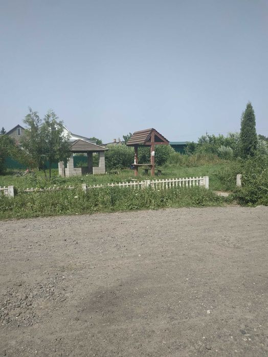 Продам  земельну ділянку біля Рівного