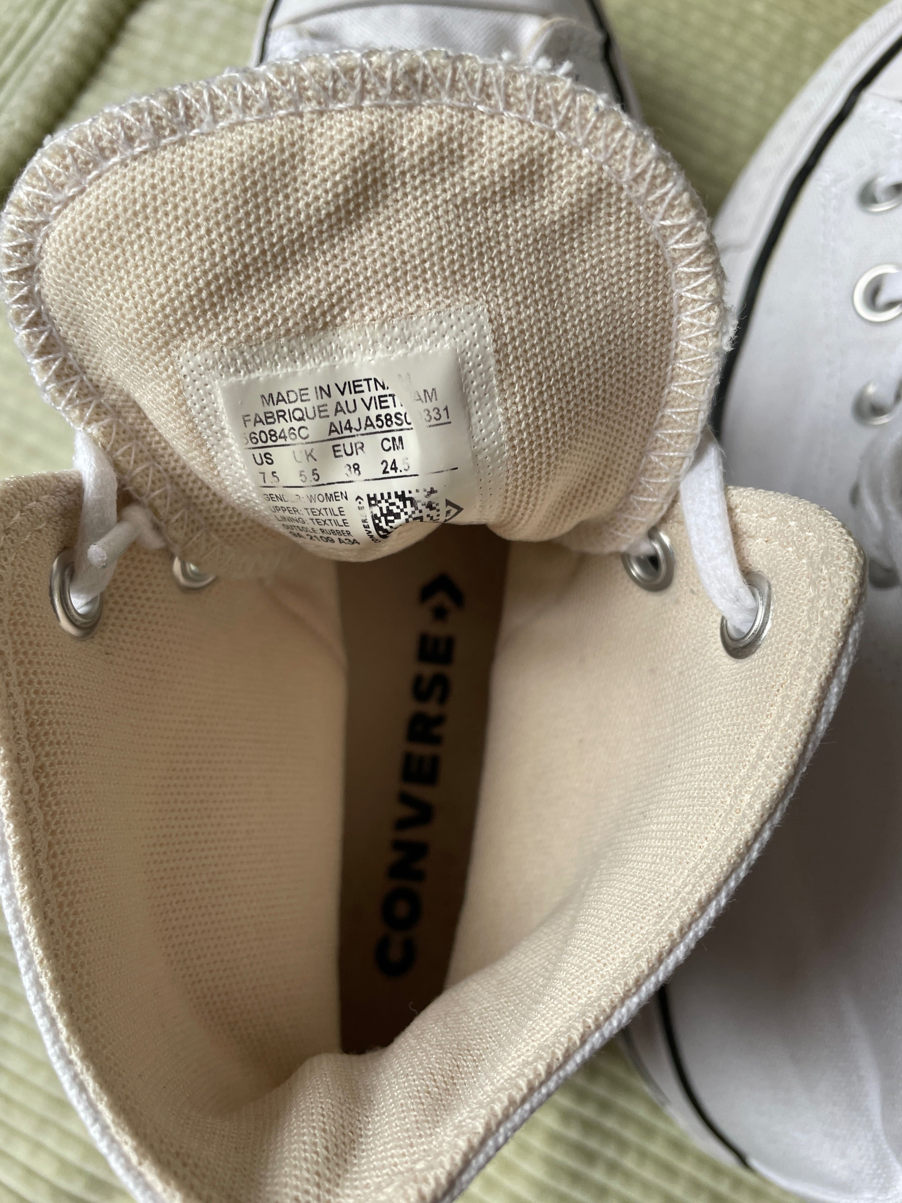 Chuck Taylor All Star Lift Platform - trampki biale roz. 38