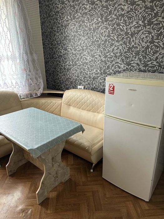 Квартира подобово, Лозова