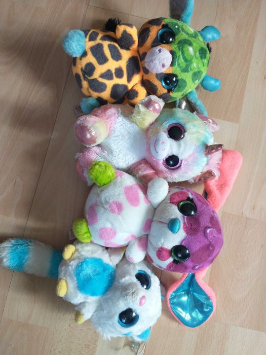 Zestaw 4 pluszowych zabawek miśki pluszaki, maskotki