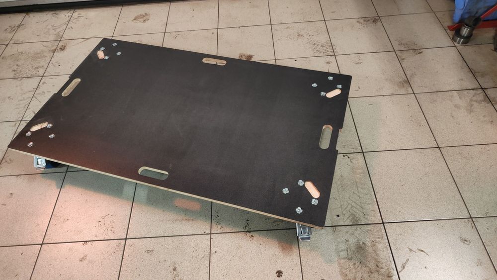 JBL Srx 928s transpotrer deskorolka podwozie