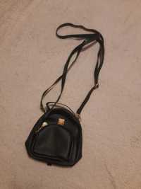 Mały czarny stylowy plecaczek Mom torba na ramię