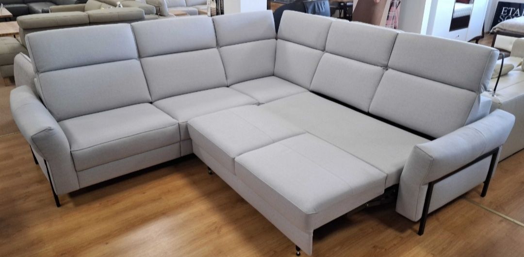 Narożnik Mellow ERAP SOFA z funkcją relaks.