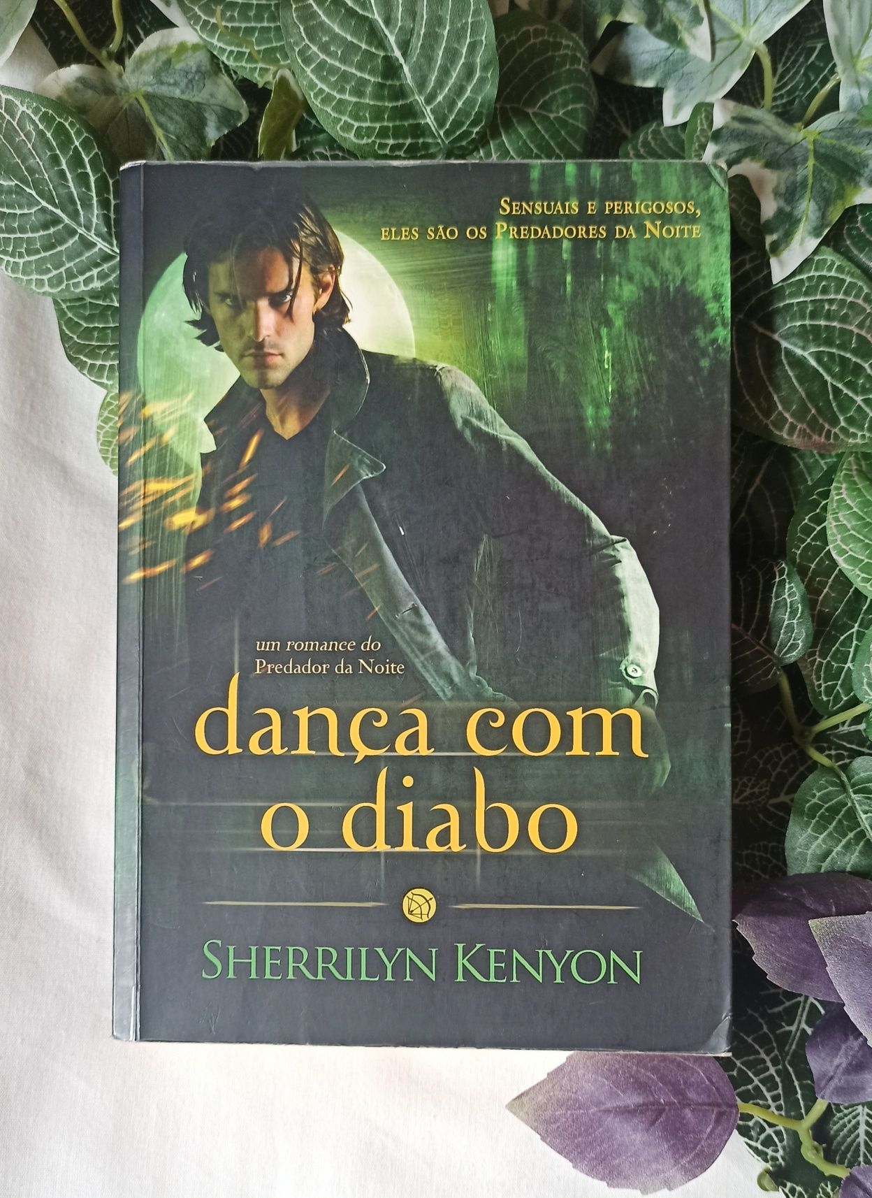 "Dança com o diabo", de Sherrilyn Kenyon
