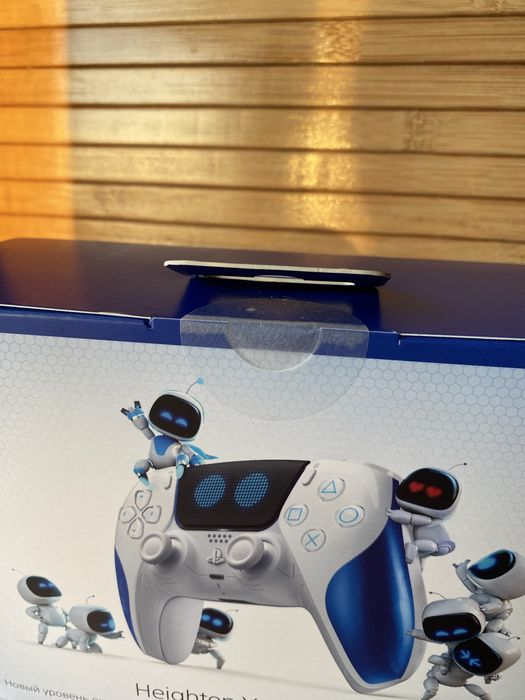 Геймпад Sony PlayStation 5 DualSense Astro Bot Limited Edition