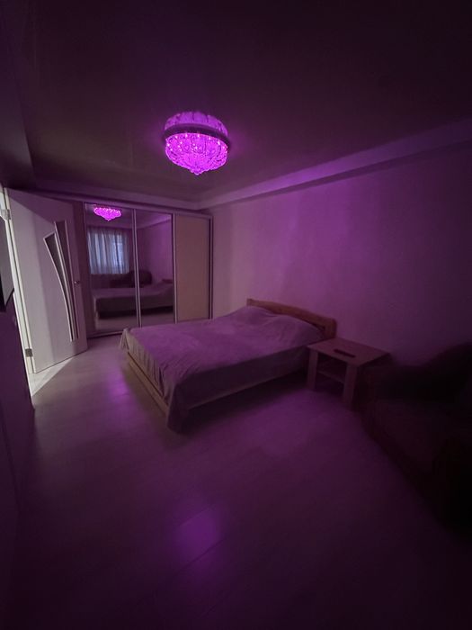 Посуточно ЦЕНТР Малый рынок 1комн люкс подобово центр малий