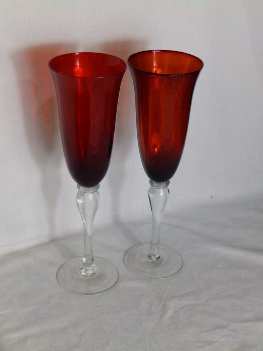 Фужеры цветные .