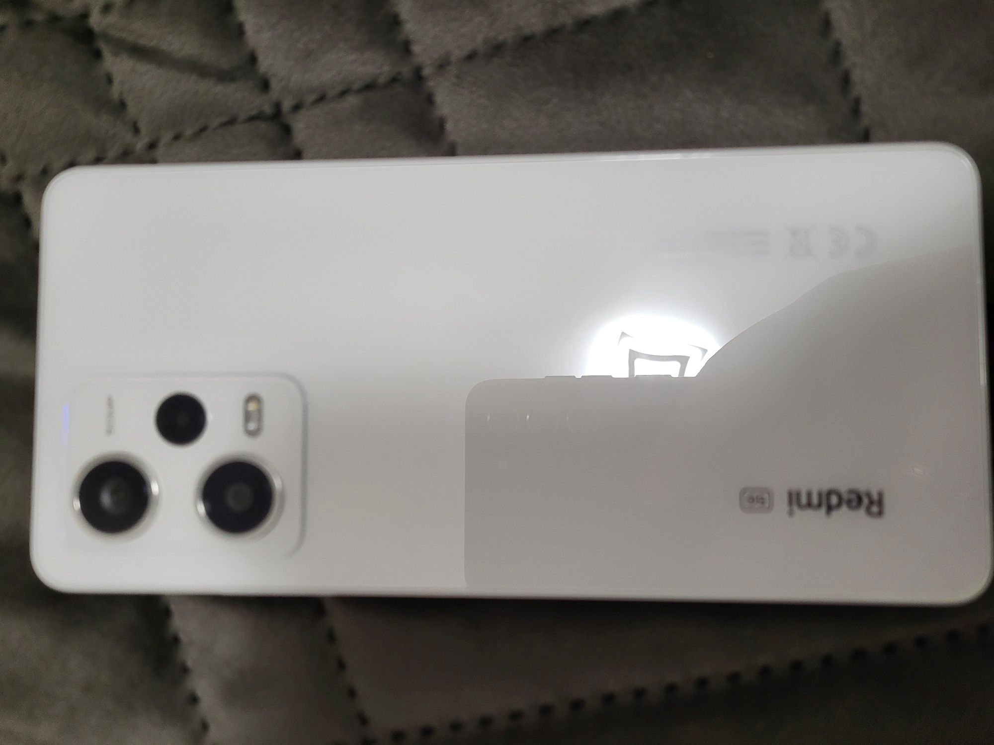 Мобільний телефон Xiaomi Redmi Note 12 Pro 5G 6/128GB Polar White