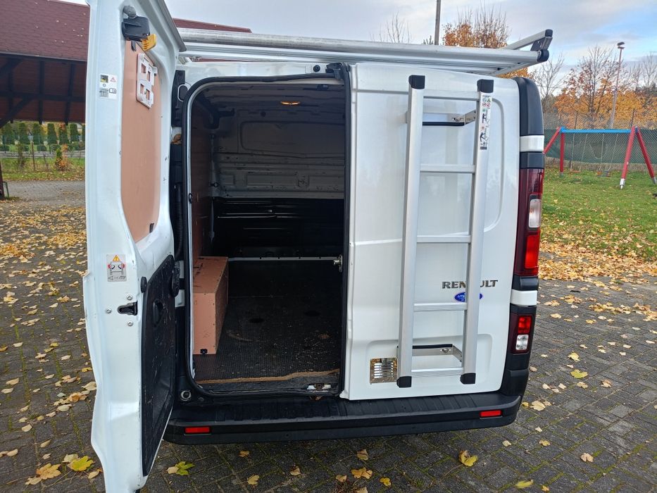 Renault Trafic III Bagażnik Nawi  Elektryka Ful Led Stan B.Dobry